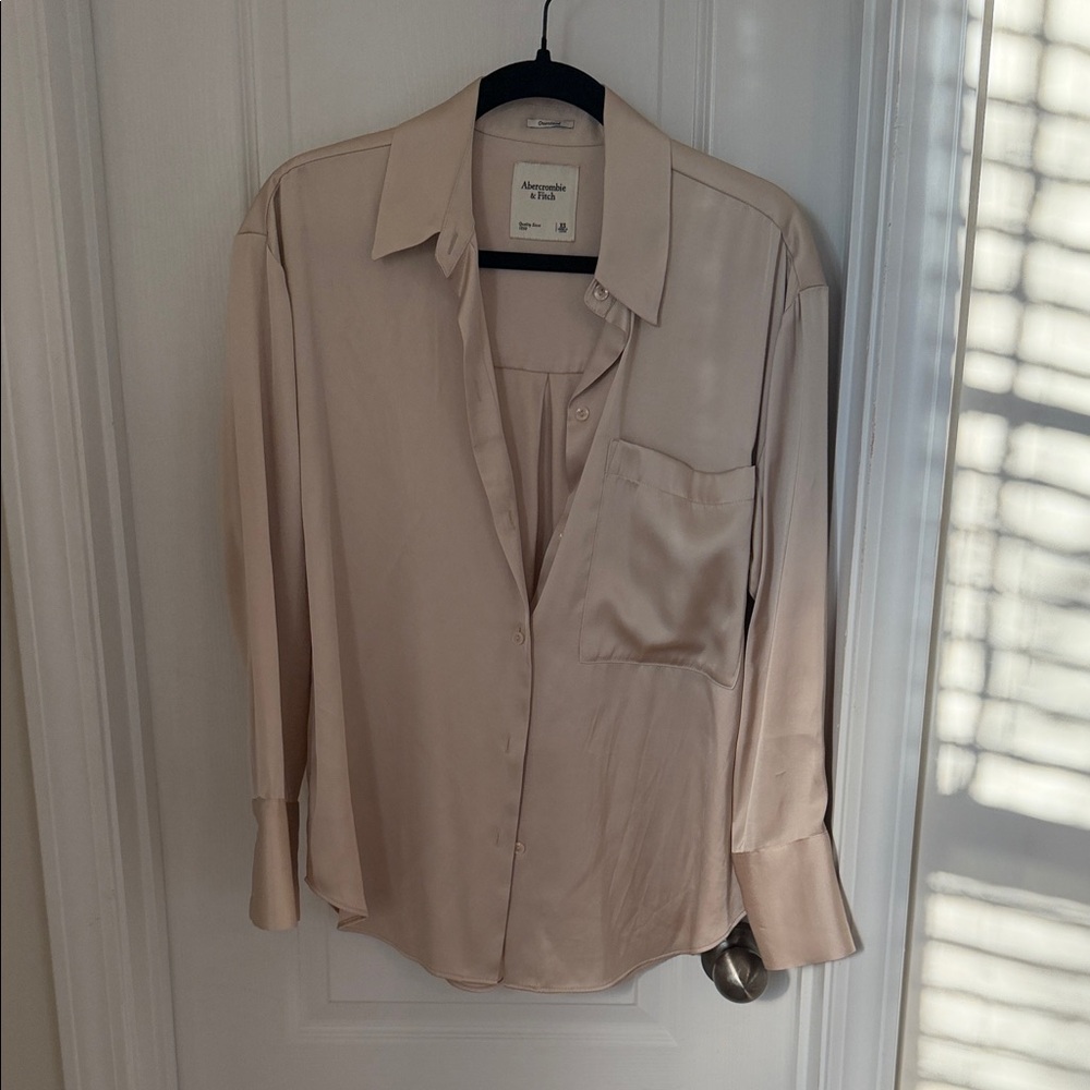 Abercrombie XS Champagne Silk Shirt
